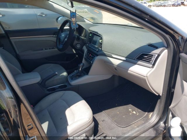 Photo 4 VIN: 5NPD84LF6HH143549 - HYUNDAI ELANTRA 