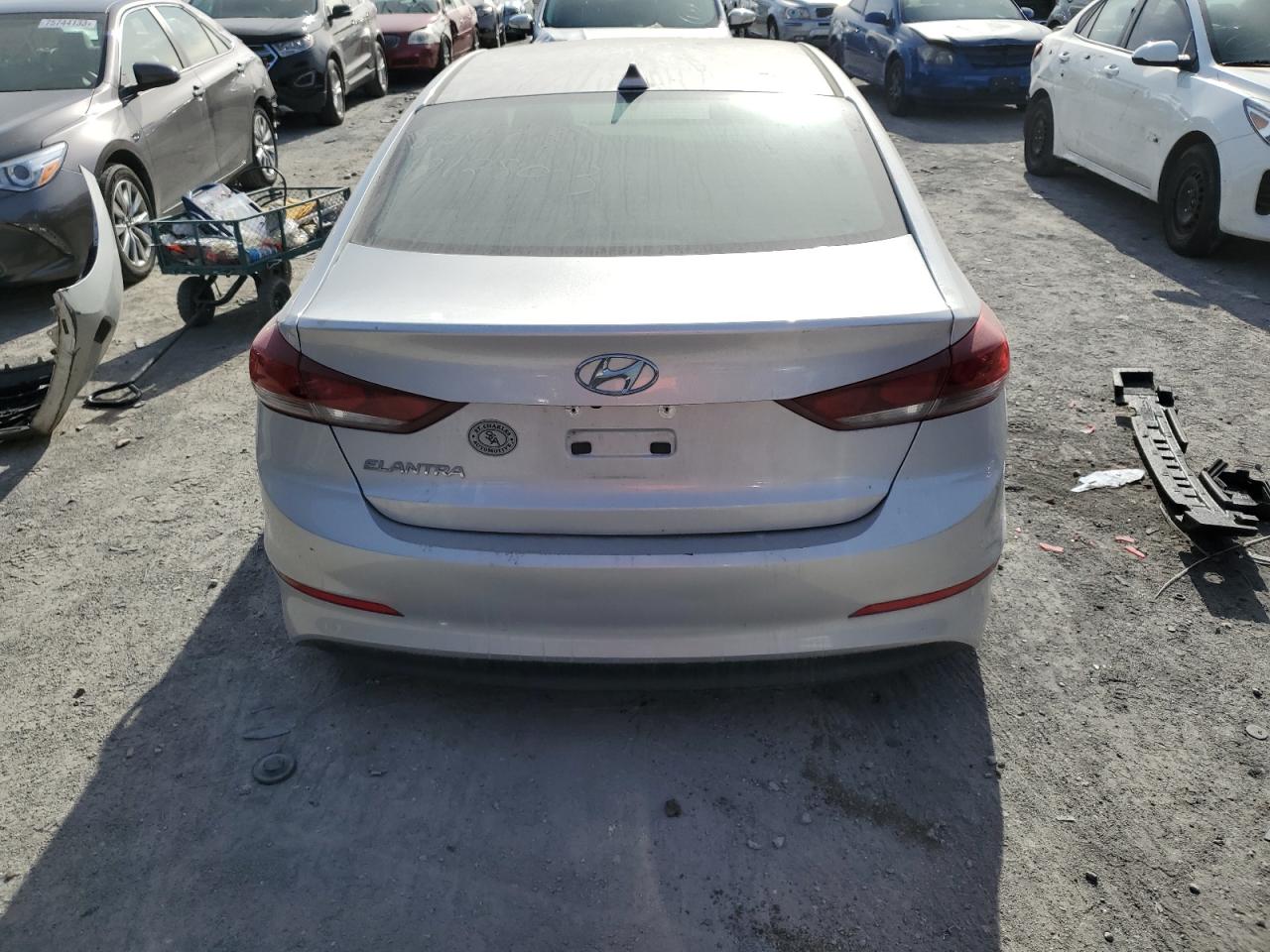 Photo 5 VIN: 5NPD84LF6HH156253 - HYUNDAI ELANTRA 