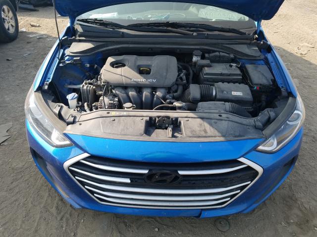 Photo 6 VIN: 5NPD84LF6HH176972 - HYUNDAI ELANTRA 