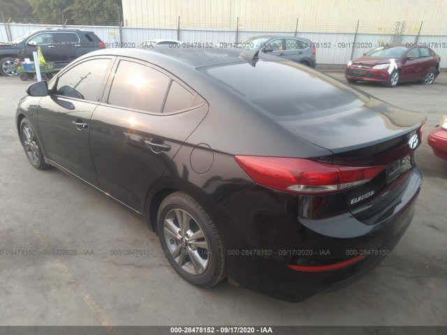 Photo 2 VIN: 5NPD84LF6HH178995 - HYUNDAI ELANTRA 