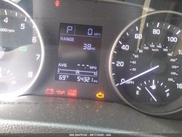 Photo 6 VIN: 5NPD84LF6HH178995 - HYUNDAI ELANTRA 