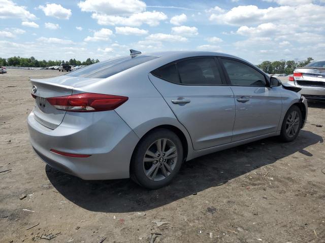 Photo 2 VIN: 5NPD84LF6HH183193 - HYUNDAI ELANTRA SE 