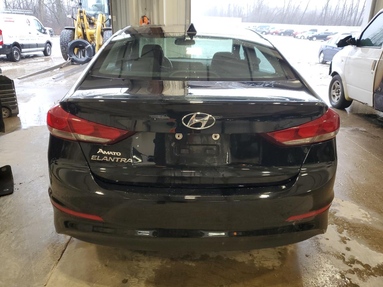 Photo 5 VIN: 5NPD84LF6HH185199 - HYUNDAI ELANTRA 