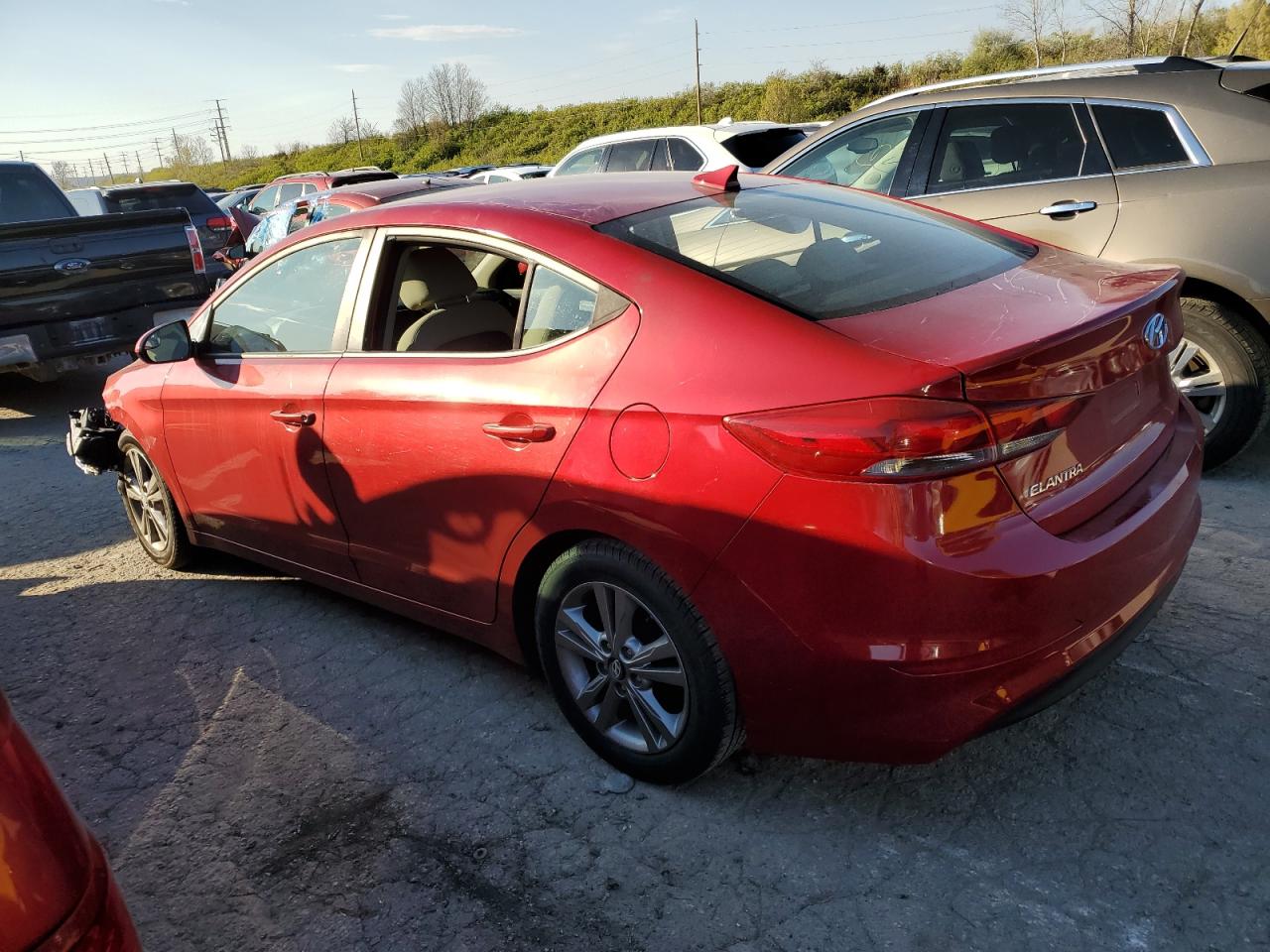 Photo 1 VIN: 5NPD84LF6HH188586 - HYUNDAI ELANTRA 