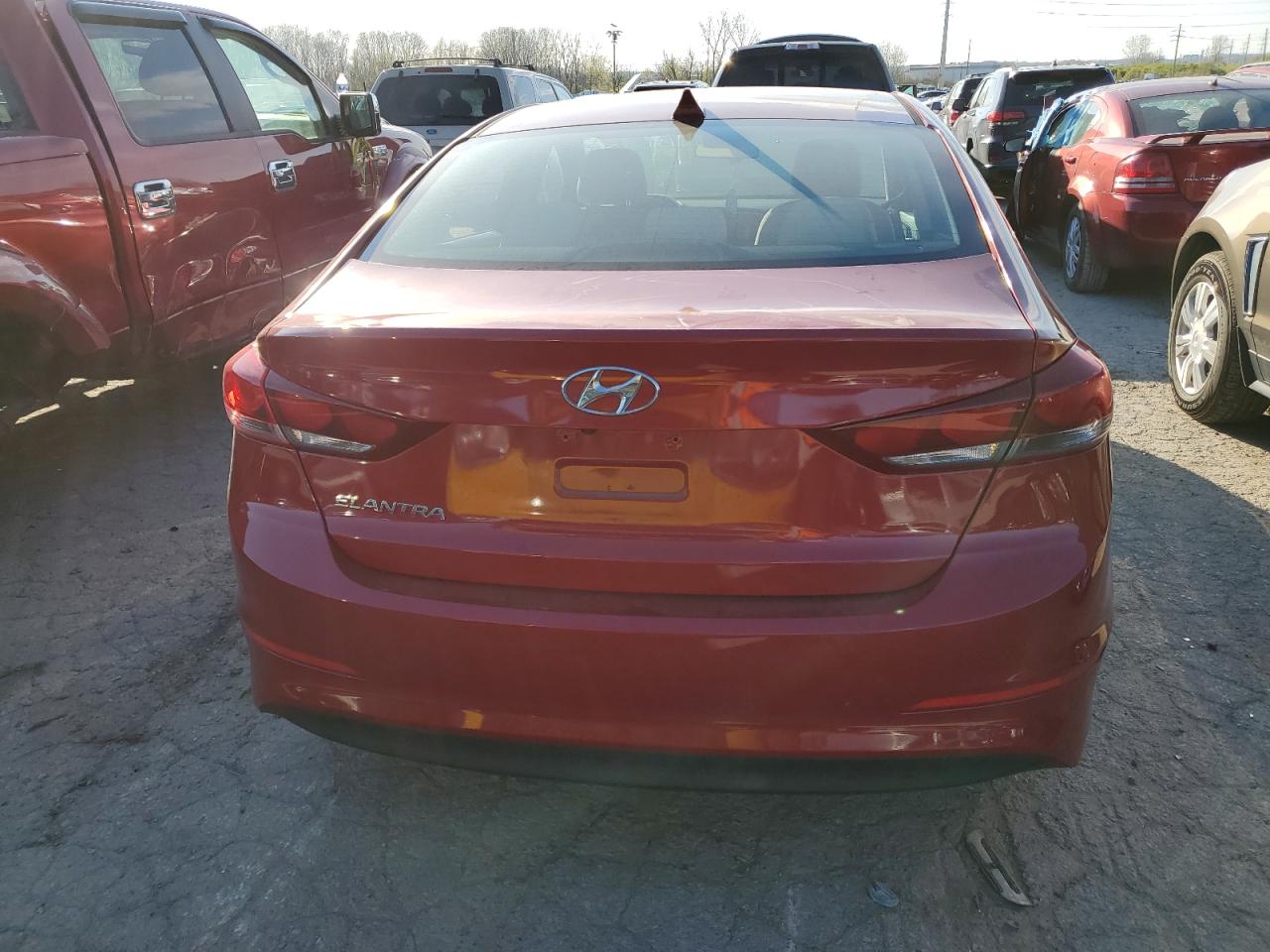 Photo 5 VIN: 5NPD84LF6HH188586 - HYUNDAI ELANTRA 