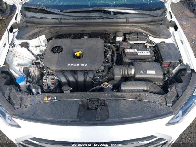 Photo 9 VIN: 5NPD84LF6HH193612 - HYUNDAI ELANTRA 