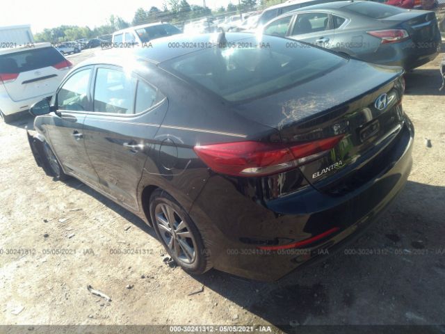 Photo 2 VIN: 5NPD84LF6HH195960 - HYUNDAI ELANTRA 