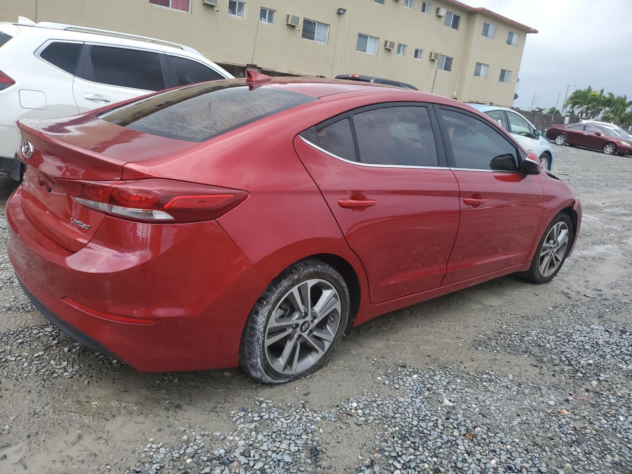 Photo 2 VIN: 5NPD84LF6JH221690 - HYUNDAI ELANTRA 