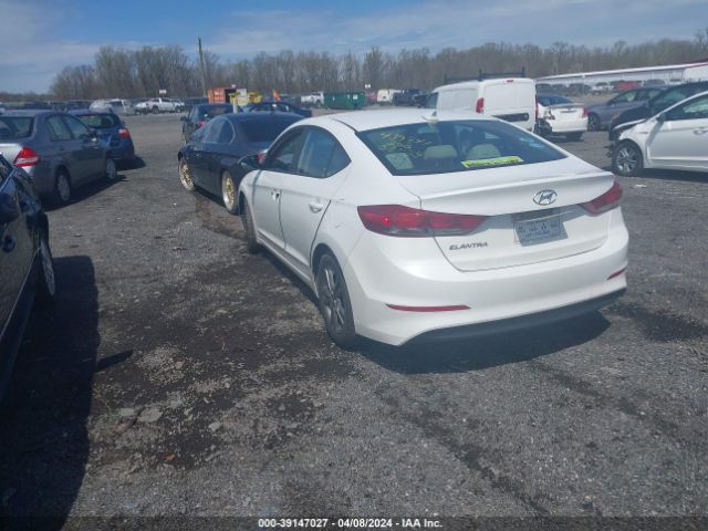 Photo 2 VIN: 5NPD84LF6JH228011 - HYUNDAI ELANTRA 