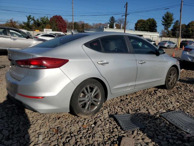 Photo 2 VIN: 5NPD84LF6JH230647 - HYUNDAI ELANTRA SE 