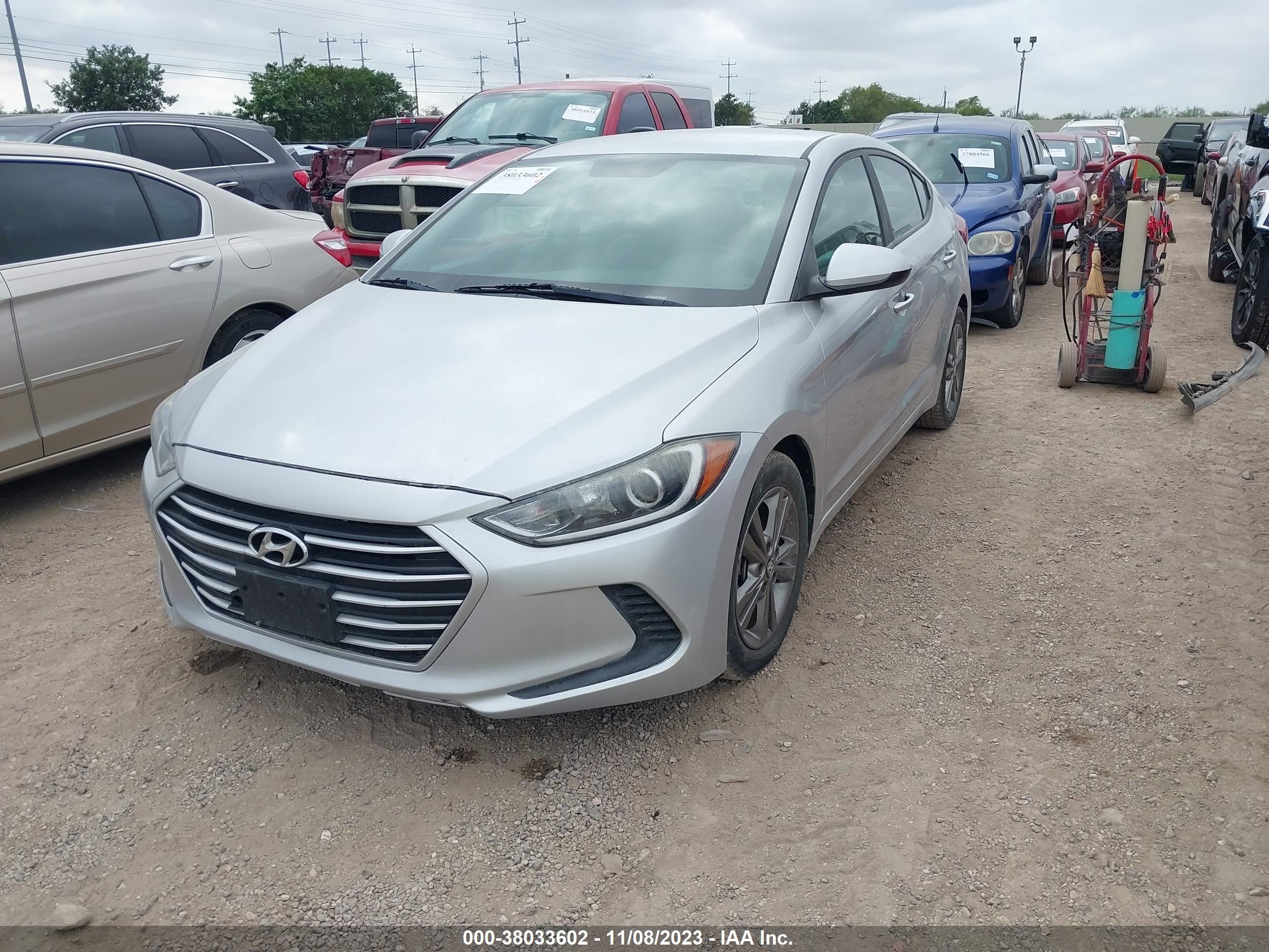 Photo 1 VIN: 5NPD84LF6JH230759 - HYUNDAI ELANTRA 