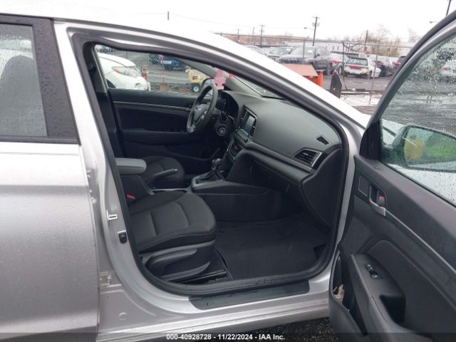 Photo 4 VIN: 5NPD84LF6JH232222 - HYUNDAI ELANTRA 