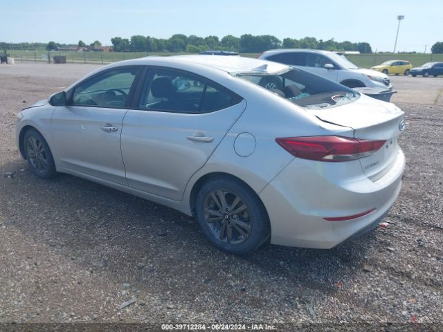 Photo 2 VIN: 5NPD84LF6JH234214 - HYUNDAI ELANTRA 