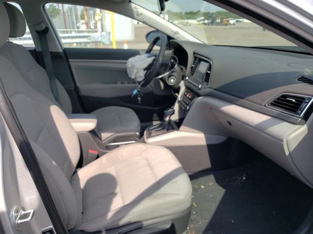 Photo 4 VIN: 5NPD84LF6JH234858 - HYUNDAI ELANTRA 