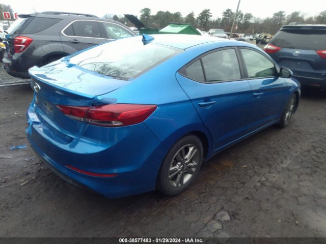 Photo 3 VIN: 5NPD84LF6JH238070 - HYUNDAI ELANTRA 