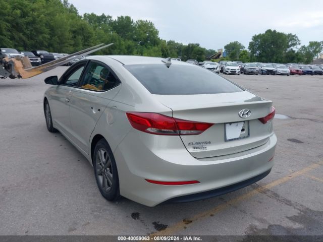 Photo 2 VIN: 5NPD84LF6JH243995 - HYUNDAI ELANTRA 