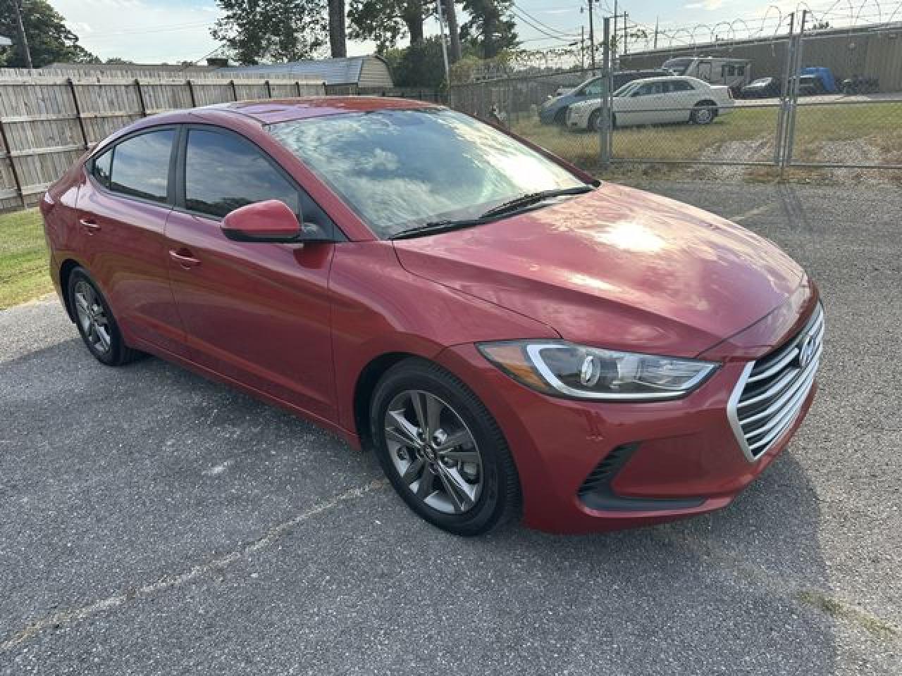 Photo 2 VIN: 5NPD84LF6JH254169 - HYUNDAI ELANTRA 