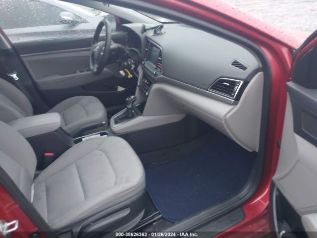 Photo 4 VIN: 5NPD84LF6JH257394 - HYUNDAI ELANTRA 