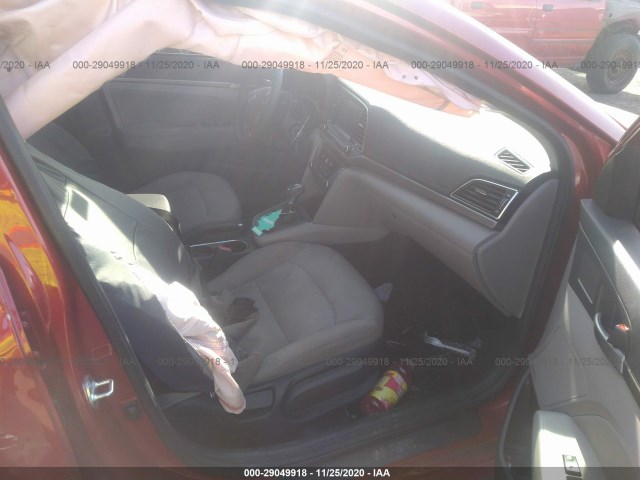 Photo 4 VIN: 5NPD84LF6JH257914 - HYUNDAI ELANTRA 