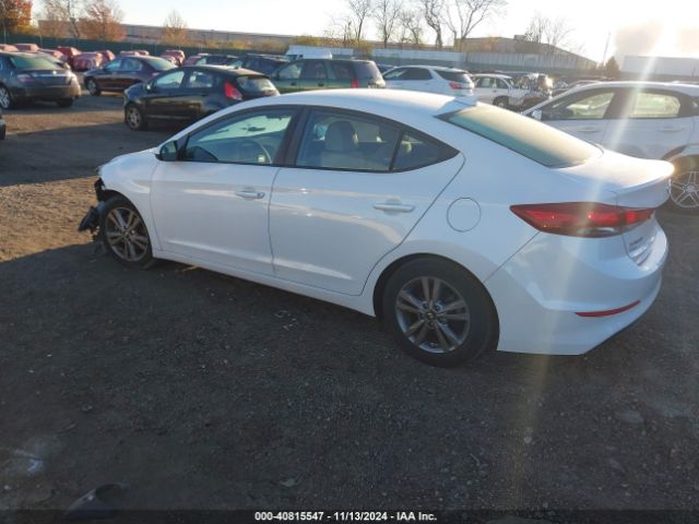 Photo 2 VIN: 5NPD84LF6JH263969 - HYUNDAI ELANTRA 