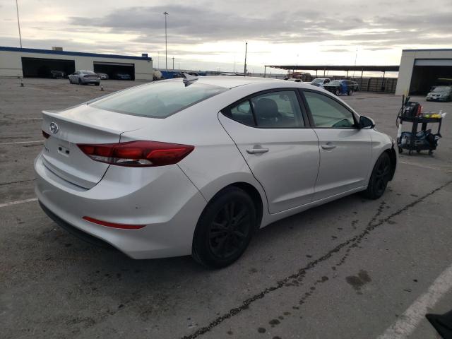 Photo 2 VIN: 5NPD84LF6JH266113 - HYUNDAI ELANTRA SE 