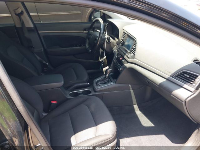 Photo 4 VIN: 5NPD84LF6JH276284 - HYUNDAI ELANTRA 