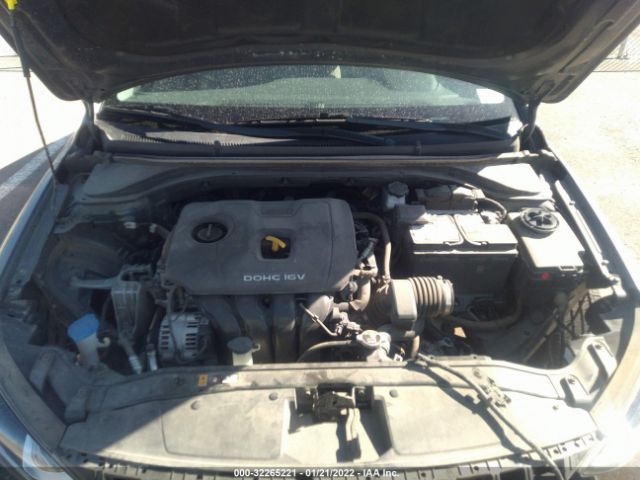 Photo 9 VIN: 5NPD84LF6JH283882 - HYUNDAI ELANTRA 