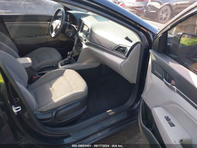 Photo 4 VIN: 5NPD84LF6JH295398 - HYUNDAI ELANTRA 