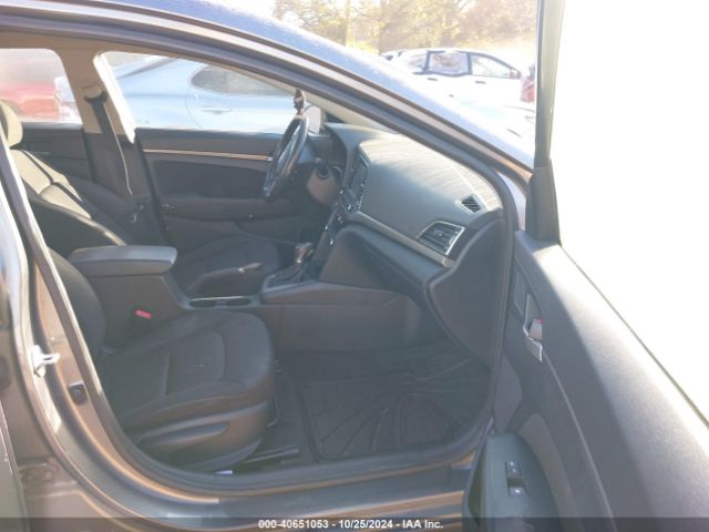 Photo 4 VIN: 5NPD84LF6JH297927 - HYUNDAI ELANTRA 