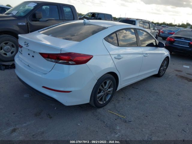 Photo 3 VIN: 5NPD84LF6JH304312 - HYUNDAI ELANTRA 