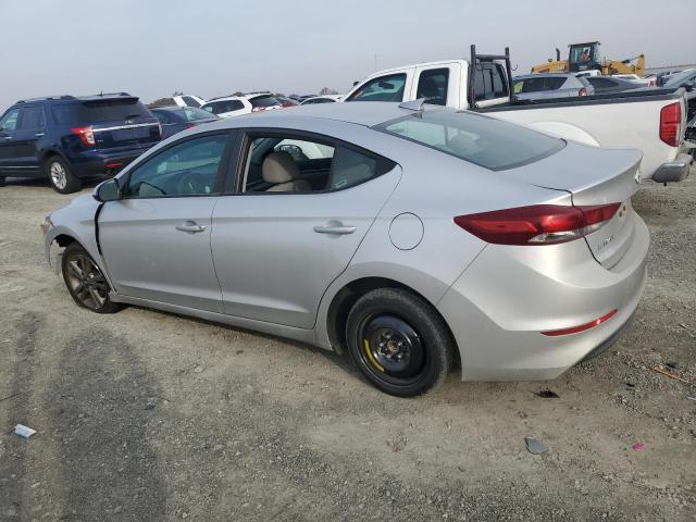 Photo 1 VIN: 5NPD84LF6JH310594 - HYUNDAI ELANTRA SE 