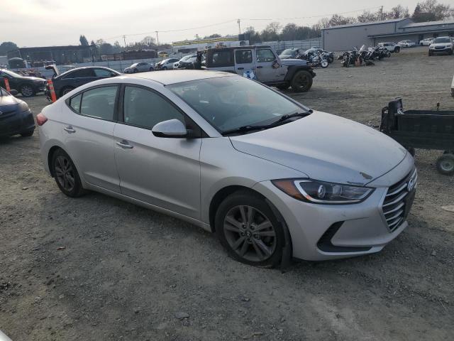 Photo 3 VIN: 5NPD84LF6JH310594 - HYUNDAI ELANTRA SE 