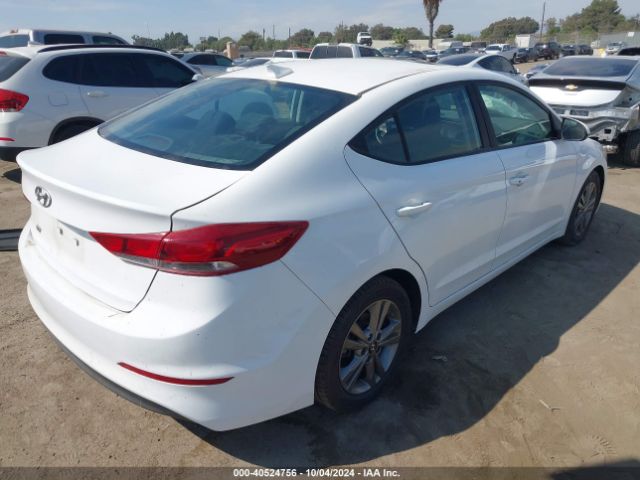 Photo 3 VIN: 5NPD84LF6JH311910 - HYUNDAI ELANTRA 