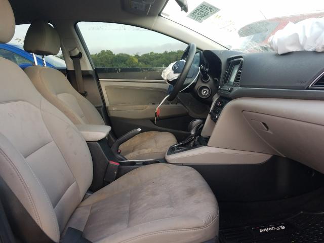 Photo 4 VIN: 5NPD84LF6JH316332 - HYUNDAI ELANTRA SE 