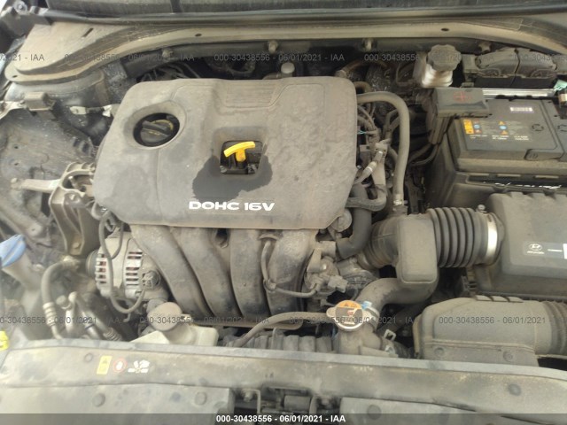 Photo 9 VIN: 5NPD84LF6JH317285 - HYUNDAI ELANTRA 