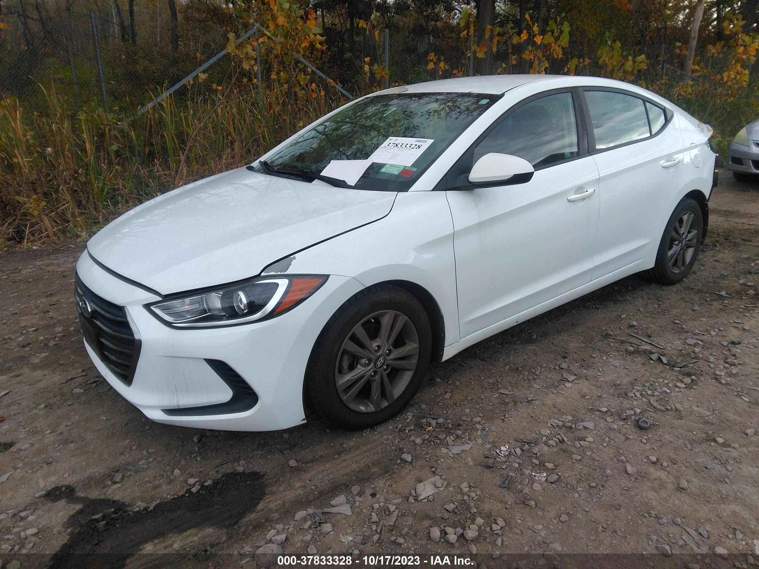 Photo 1 VIN: 5NPD84LF6JH329372 - HYUNDAI ELANTRA 