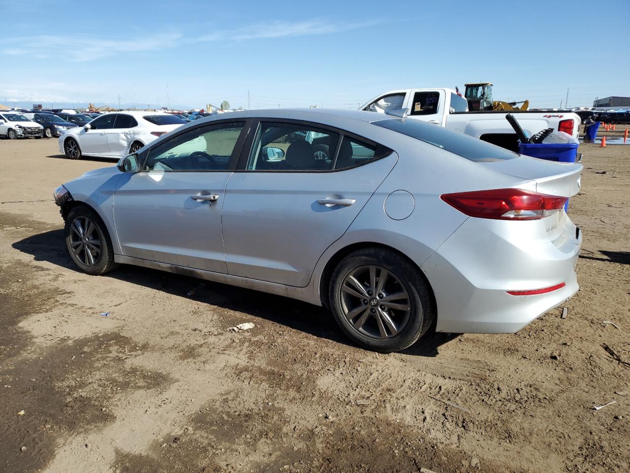 Photo 1 VIN: 5NPD84LF6JH346690 - HYUNDAI ELANTRA 