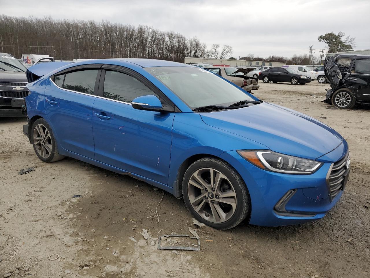 Photo 3 VIN: 5NPD84LF6JH354112 - HYUNDAI ELANTRA 