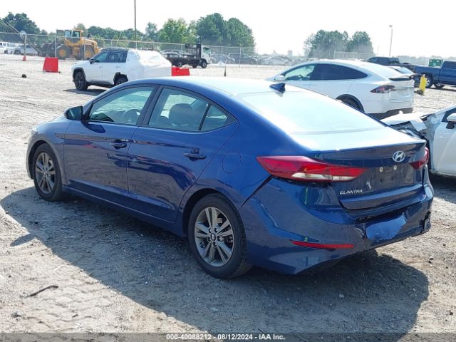 Photo 2 VIN: 5NPD84LF6JH360508 - HYUNDAI ELANTRA 