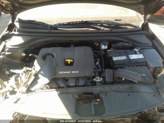 Photo 9 VIN: 5NPD84LF6JH361268 - HYUNDAI ELANTRA 