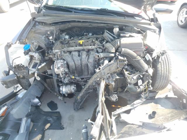 Photo 6 VIN: 5NPD84LF6JH363912 - HYUNDAI ELANTRA SE 