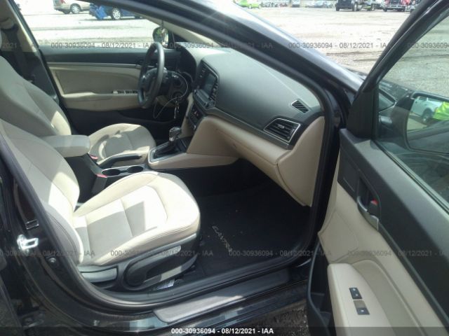 Photo 4 VIN: 5NPD84LF6JH368964 - HYUNDAI ELANTRA 