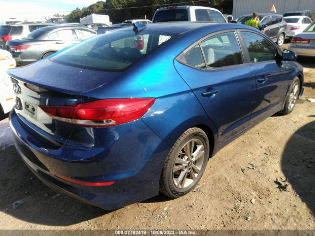 Photo 3 VIN: 5NPD84LF6JH379902 - HYUNDAI ELANTRA 