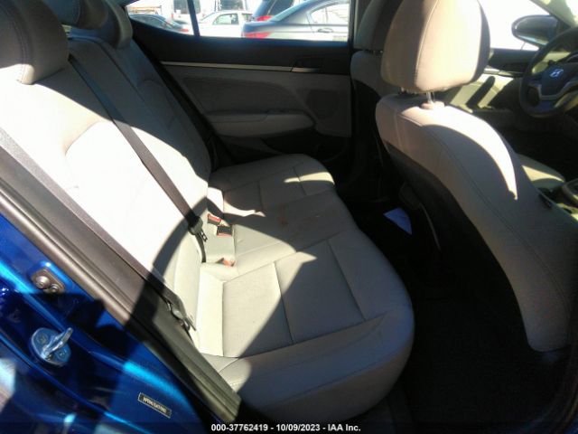 Photo 7 VIN: 5NPD84LF6JH379902 - HYUNDAI ELANTRA 