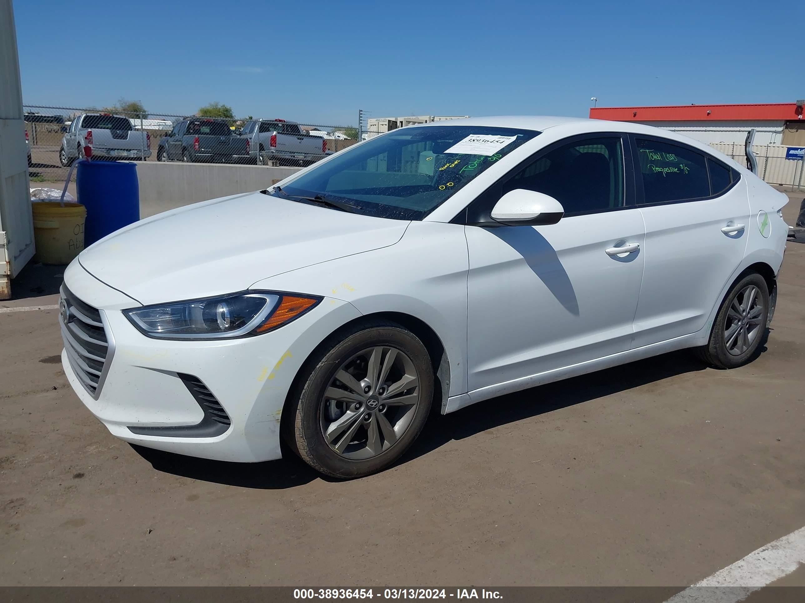 Photo 1 VIN: 5NPD84LF6JH387515 - HYUNDAI ELANTRA 