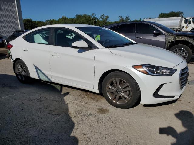 Photo 3 VIN: 5NPD84LF6JH393119 - HYUNDAI ELANTRA 