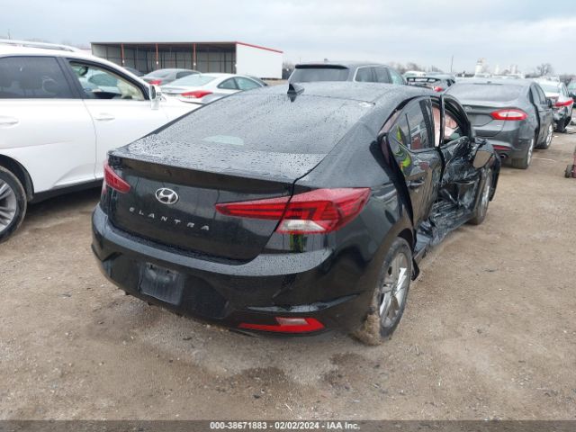 Photo 3 VIN: 5NPD84LF6KH406338 - HYUNDAI ELANTRA 