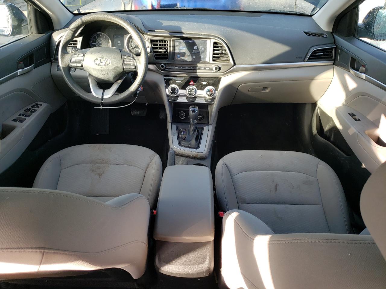 Photo 7 VIN: 5NPD84LF6KH412737 - HYUNDAI ELANTRA 