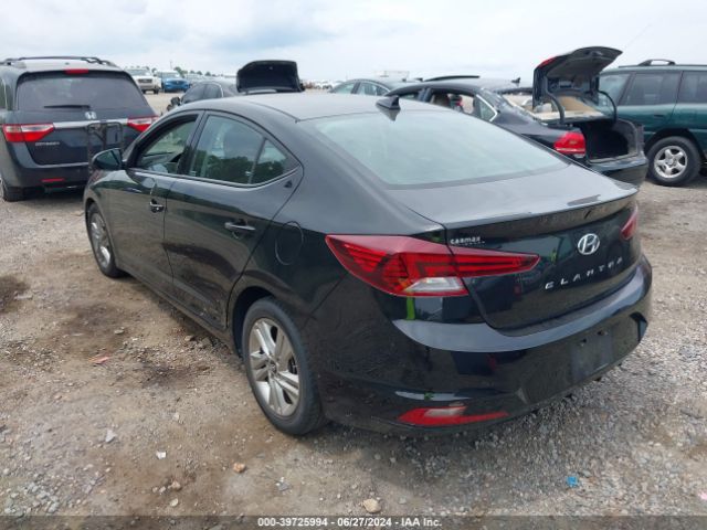 Photo 2 VIN: 5NPD84LF6KH417713 - HYUNDAI ELANTRA 