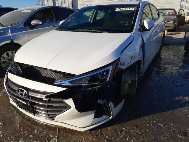 Photo 1 VIN: 5NPD84LF6KH418702 - HYUNDAI ELANTRA SE 